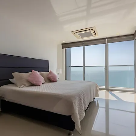 Sea View And Historic Center “morros City” 2br Apartment *