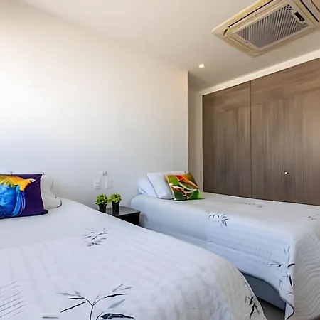 Sea View And Historic Center “morros City” 2br