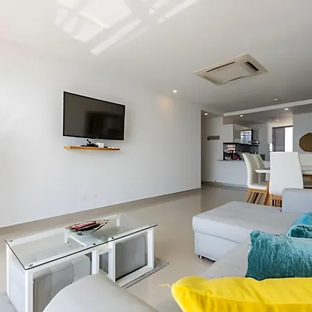 Sea View&historic Center “morros City” 2br Apartamento *
