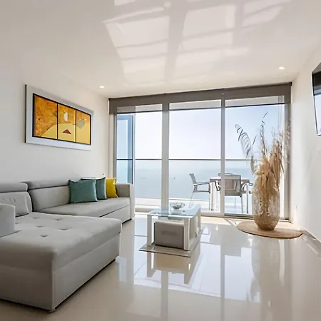 Sea View And Historic Center “morros City” 2br Apartment